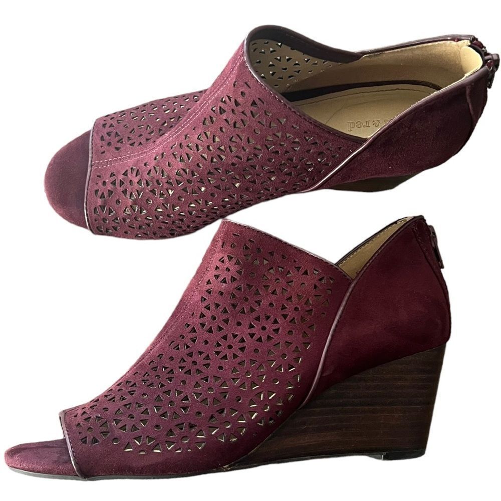 Violet and Red laser cut wedge Style: Sasha new with tags, size 8M